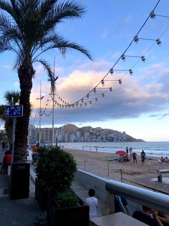 Magic Studio With Swimming Pool Benidorm Exteriör bild